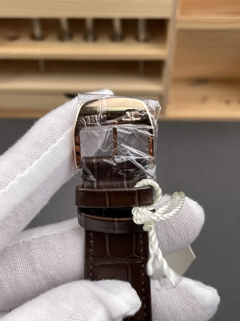 Jaeger-Le Coultre Master Rose Gold 39mm