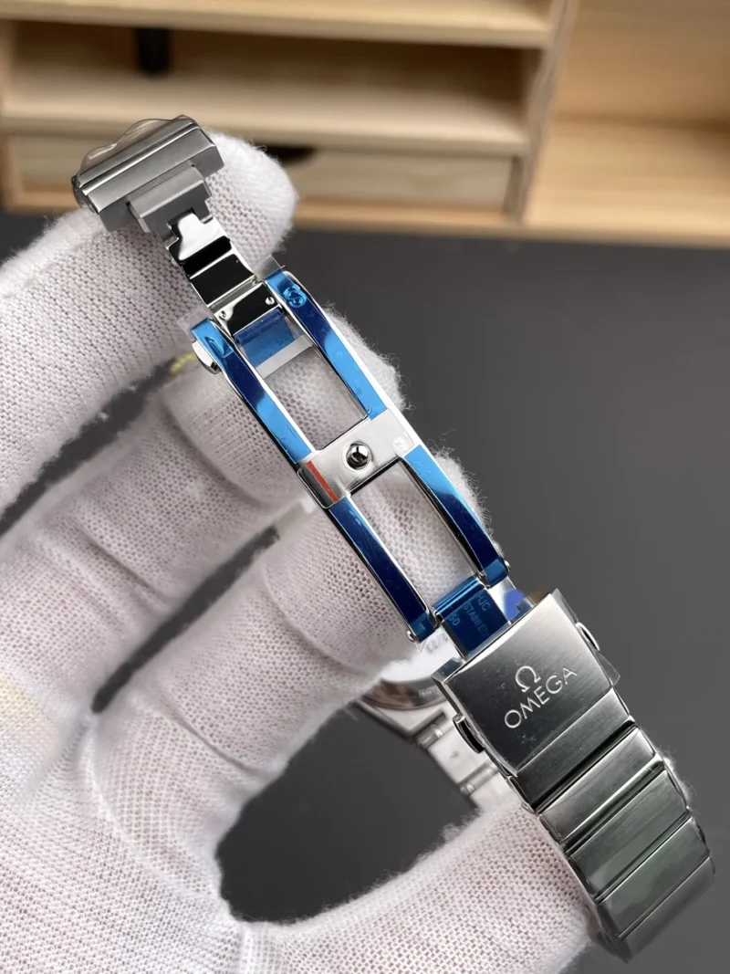 Omega Constellation Mother-of-Pearl Ladies 28mm