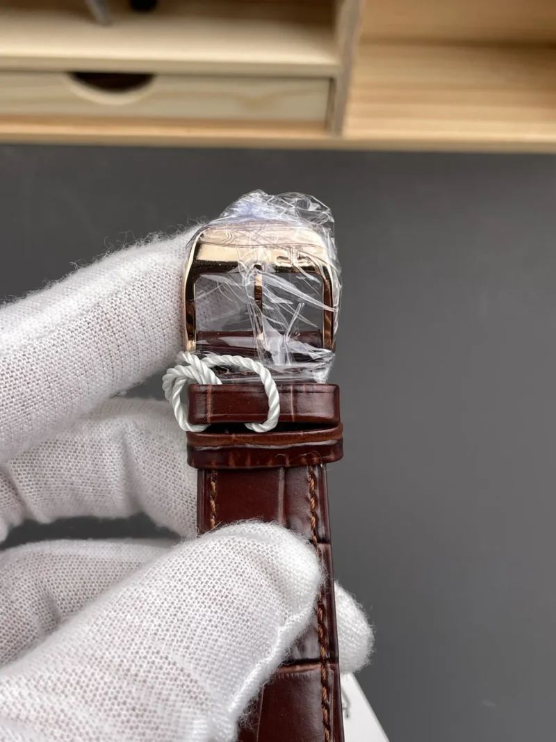 Jaeger-Le Coultre Master Rose Gold 39mm