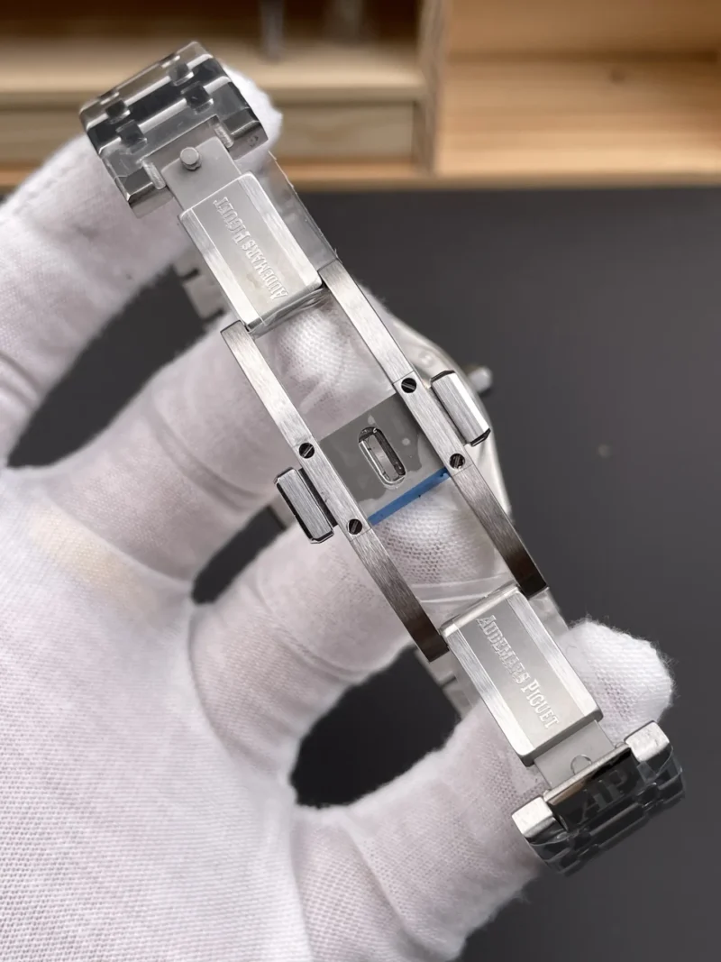 AP Royal Oak 77350 Ice Blue 34mm