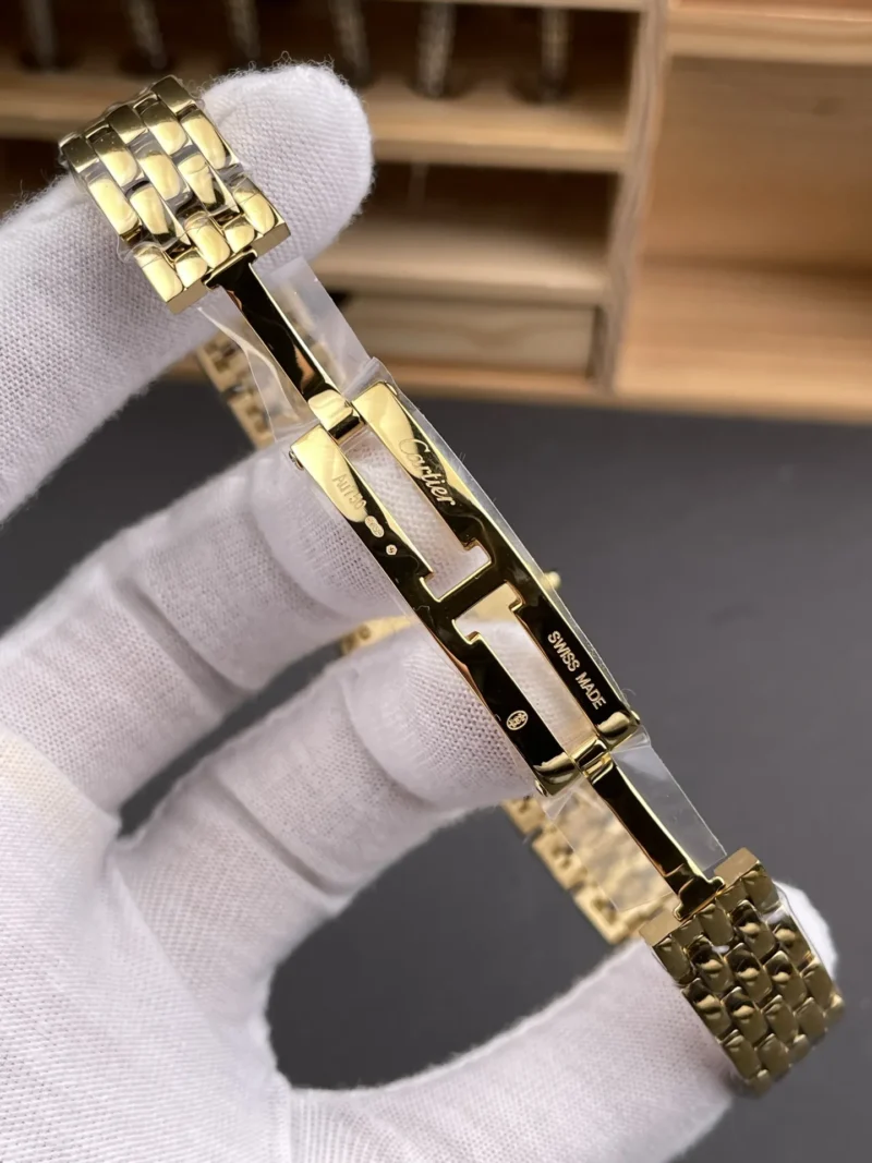 Cartier Panthere White Dial 22x30mm