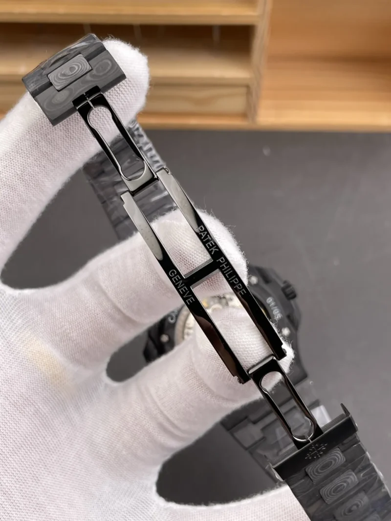 Patek Philippe Nautilus 5711 Carbon Fiber 40mm