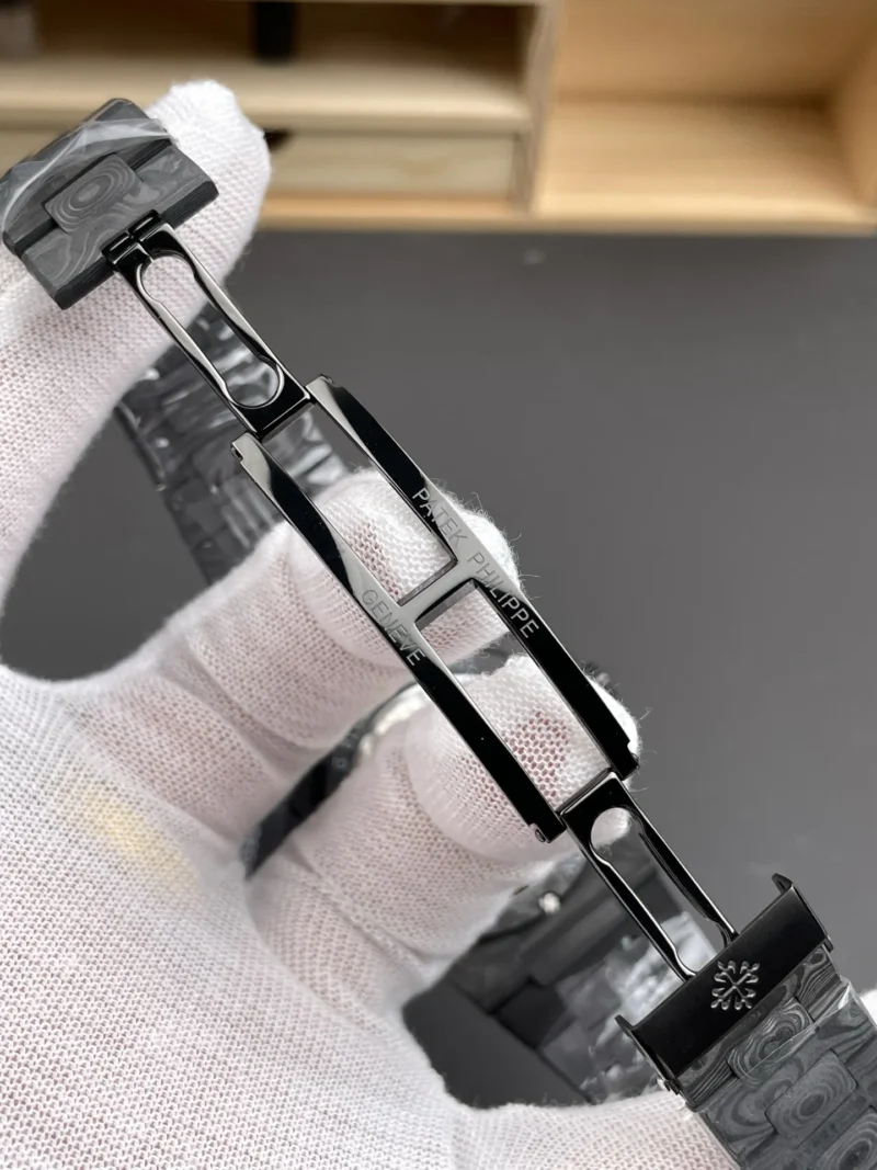 Patek Philippe Nautilus 5711 Carbon Fiber 40mm