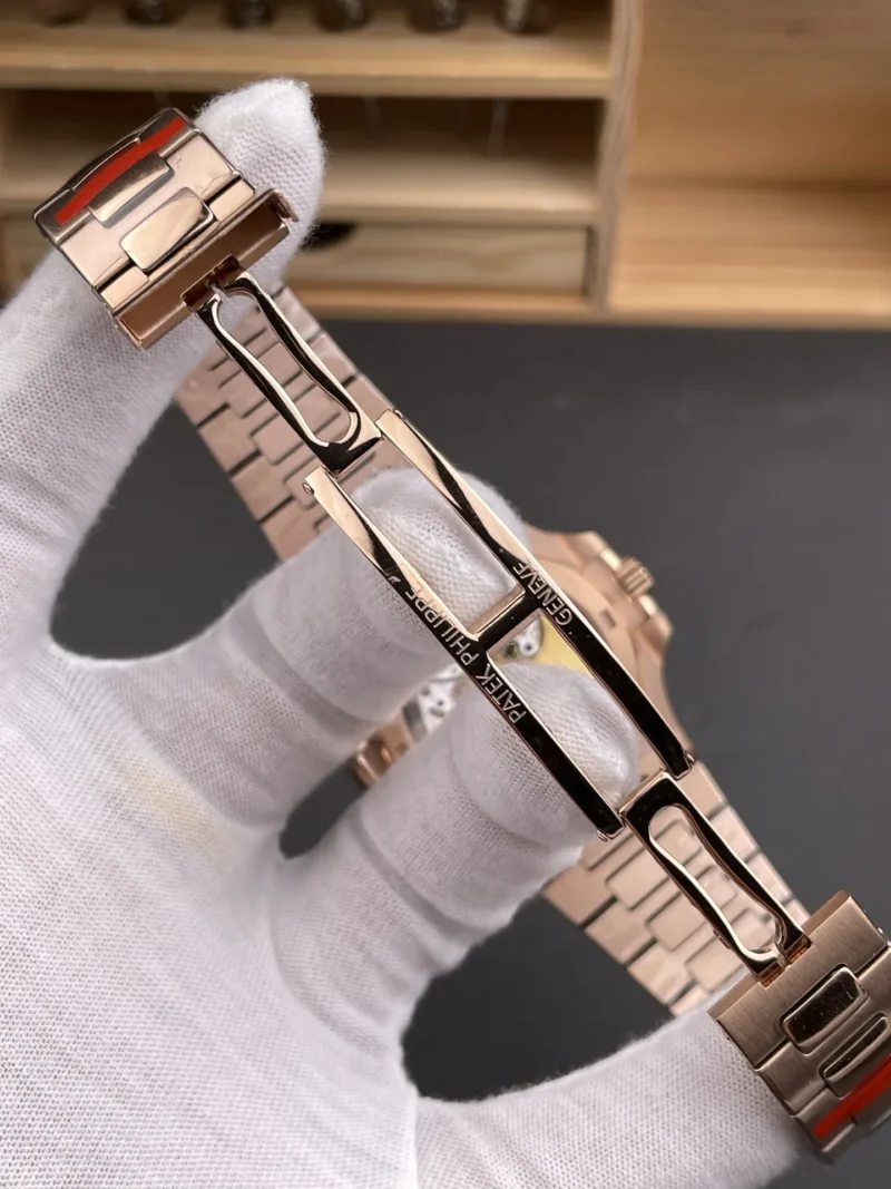 Patek Philippe Nautilus 5711 Rose Gold 40mm