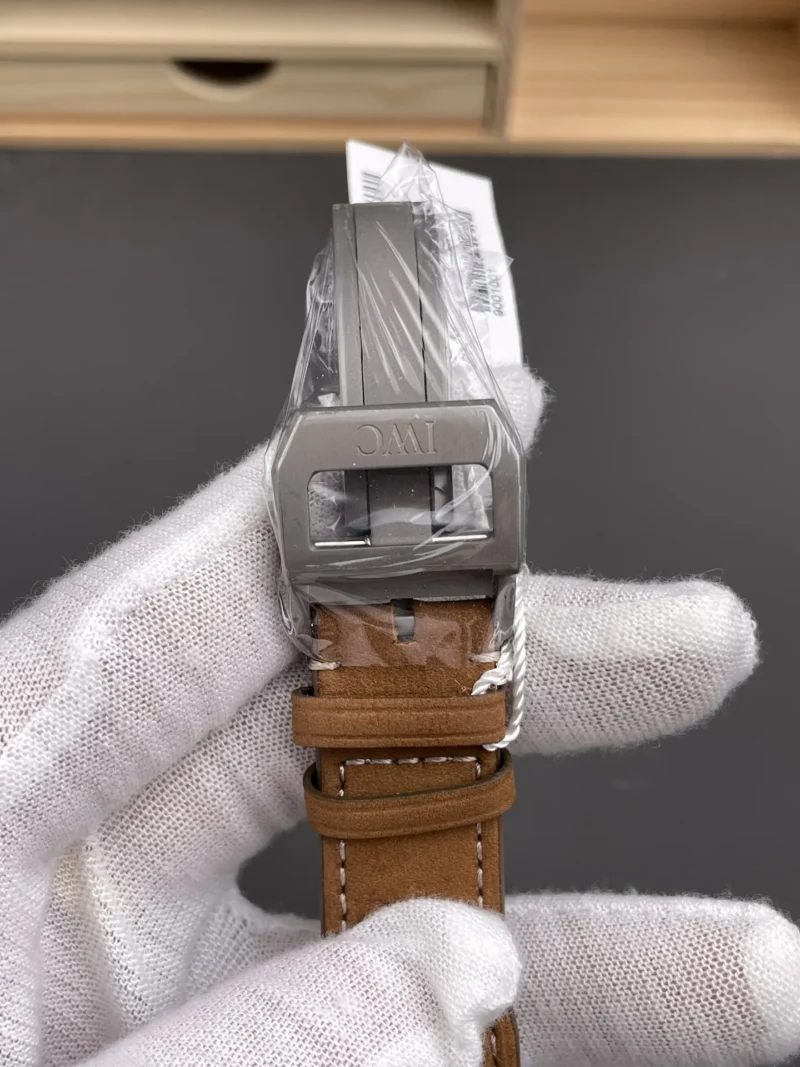 IWC Pilot Dual Strap 43mm