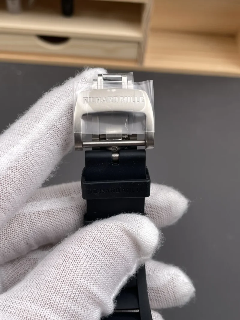 Richard Mille RM Carbon Fiber 49.9x42.07mm