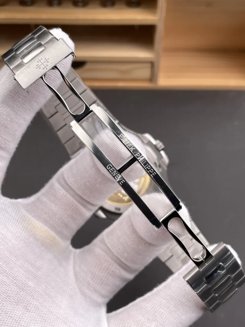 Patek Philippe Nautilus White Dial 40mm