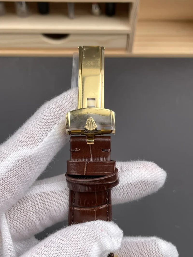 Rolex Oyster Perpetual Gold 39mm