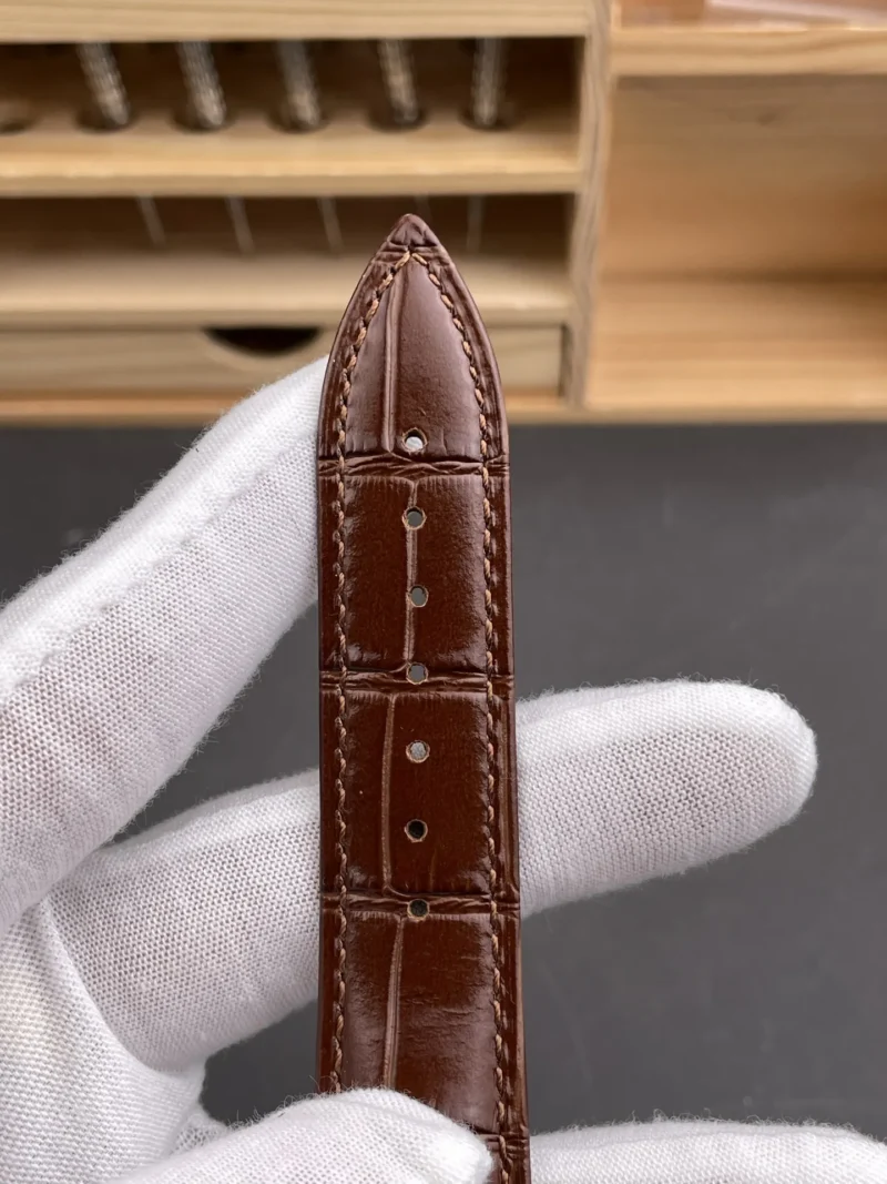 Jaeger-Le Coultre Master Rose Gold 42mm