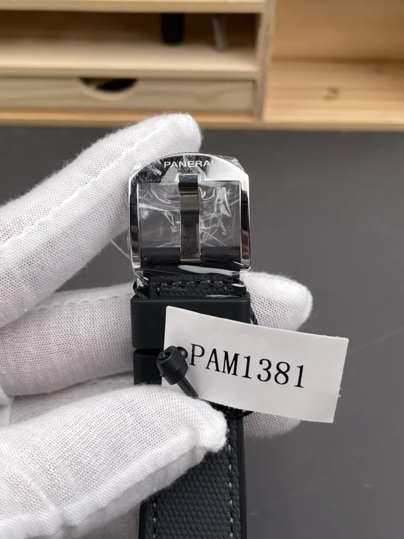 Panerai Luminor PAM1381 White Dial 42mm