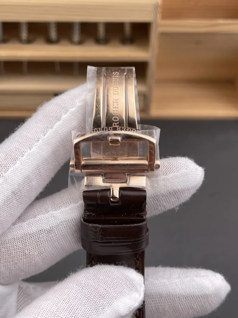 Roger Dubuis Excalibur Rose Gold 45mm