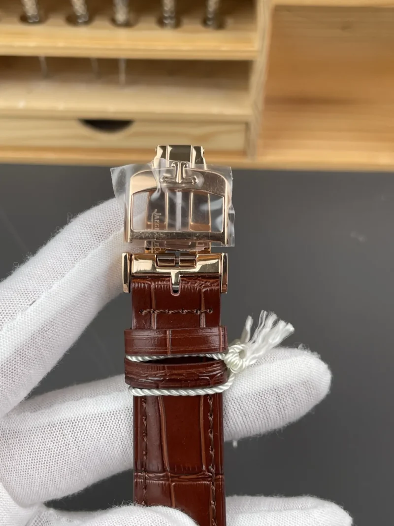 Jaeger-LeCoultre Master Rose Gold 39mm