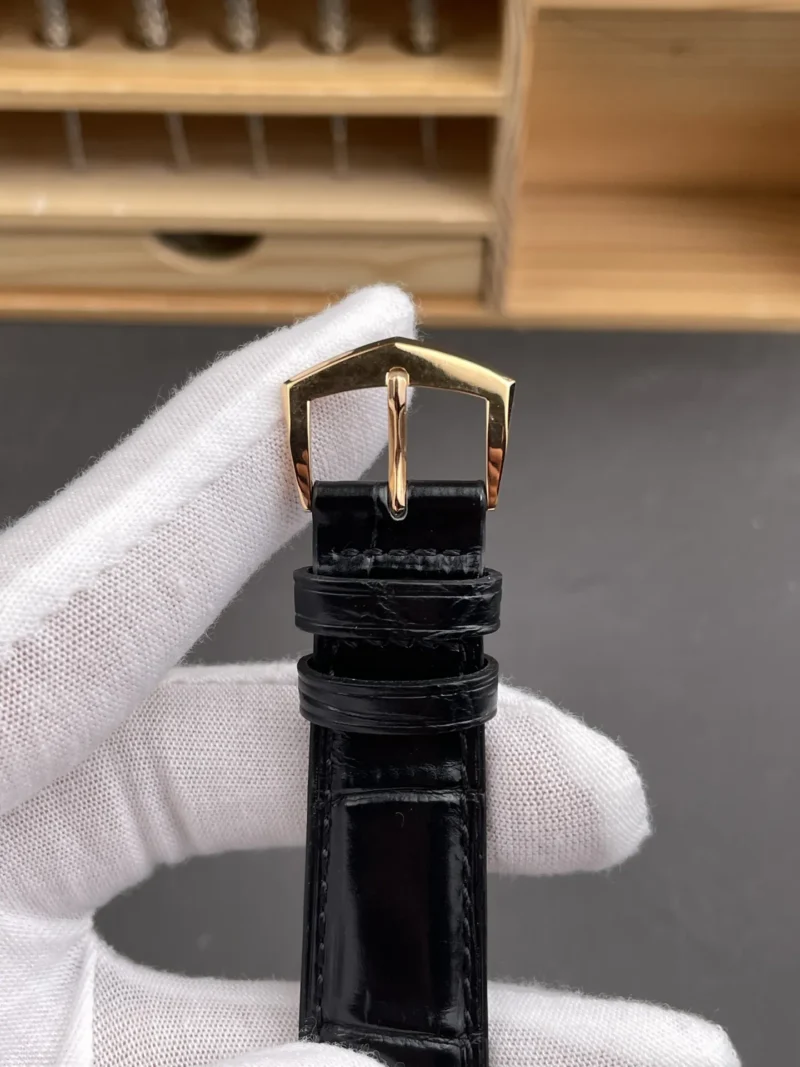 Patek Philippe Calatrava 5227 R Rose Gold 39mm