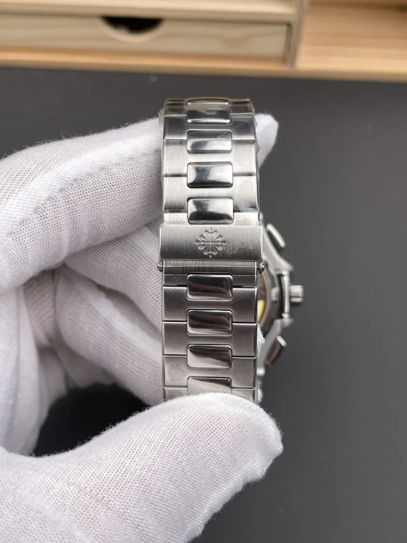 Patek Philippe Nautilus 5980 White Dial 40.5mm