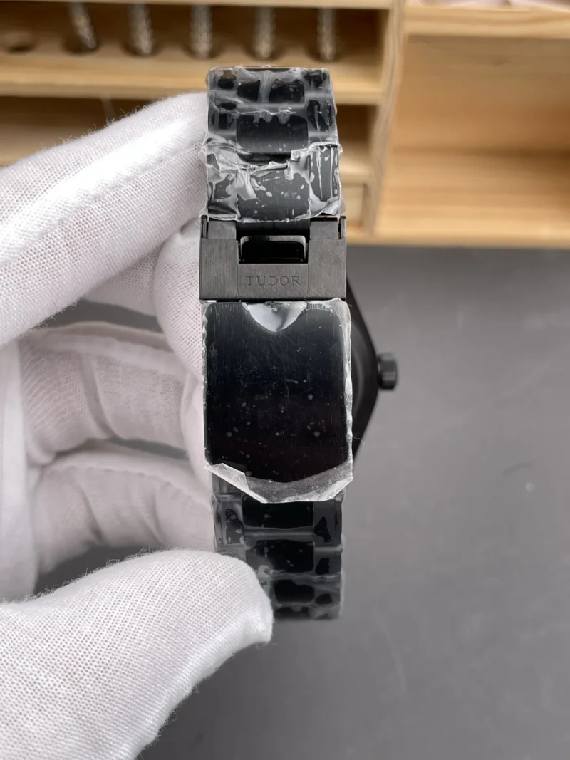 Tudor Black Bay Black Vader 41mm