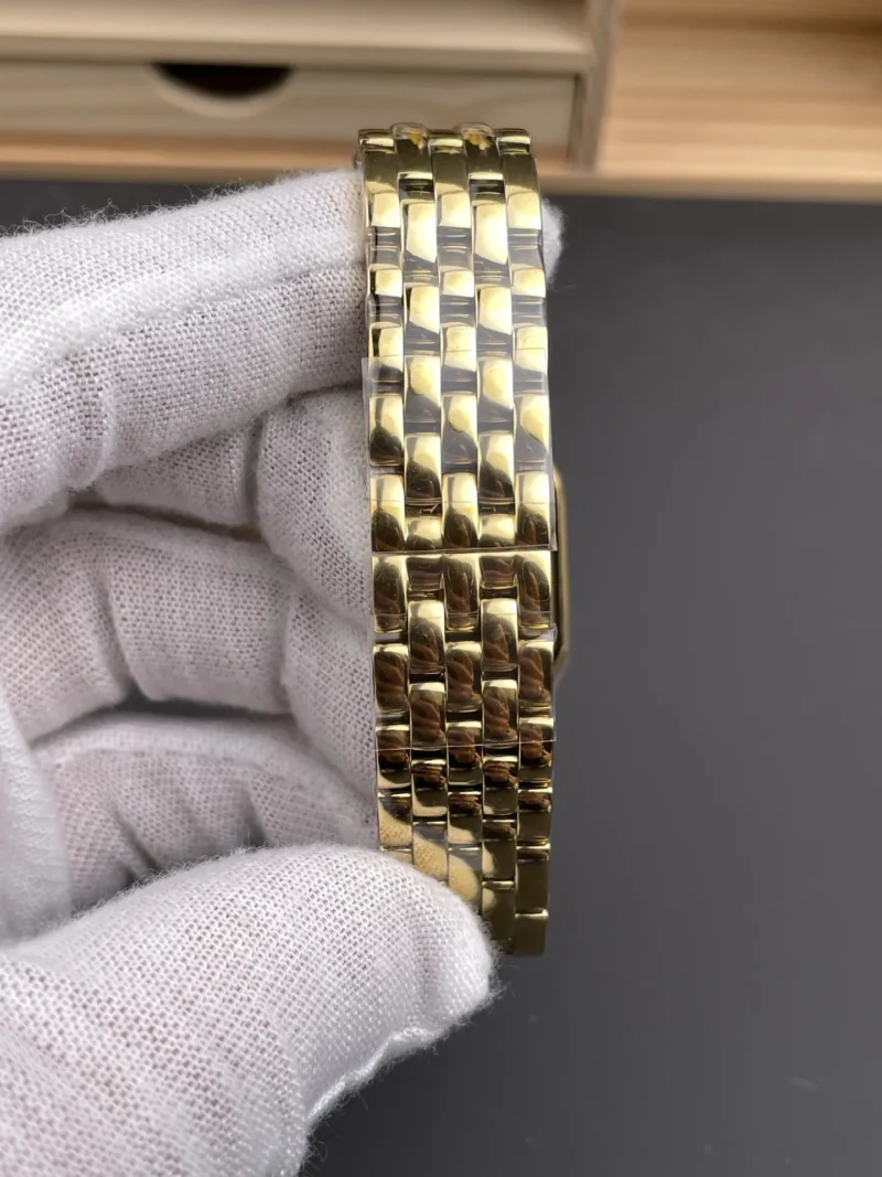 Cartier Panthere Medium 27x37mm