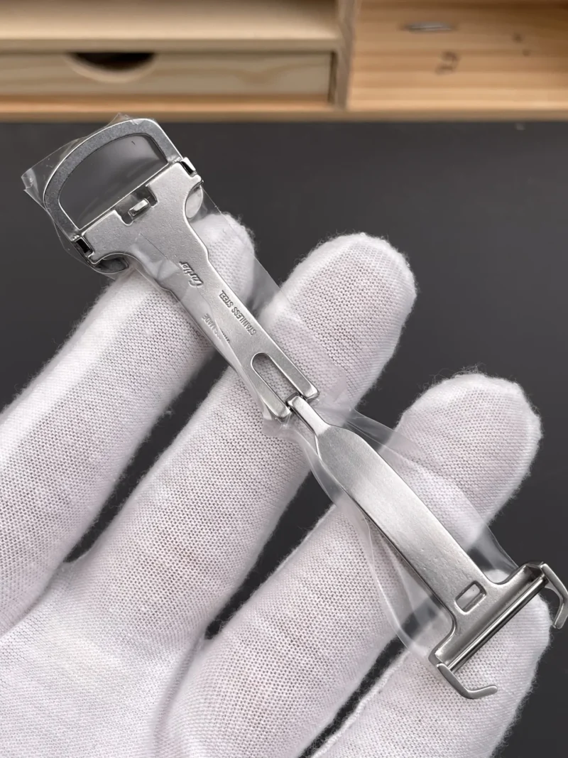 Cartier Tank Classic 31x40.85mm