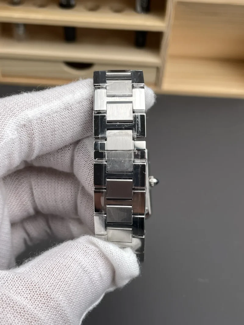 Cartier Tank Diamond Bezel 31x24.4mm
