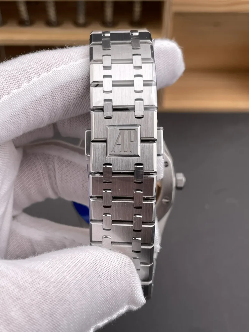AP Royal Oak 15500 Blue Dial 41mm