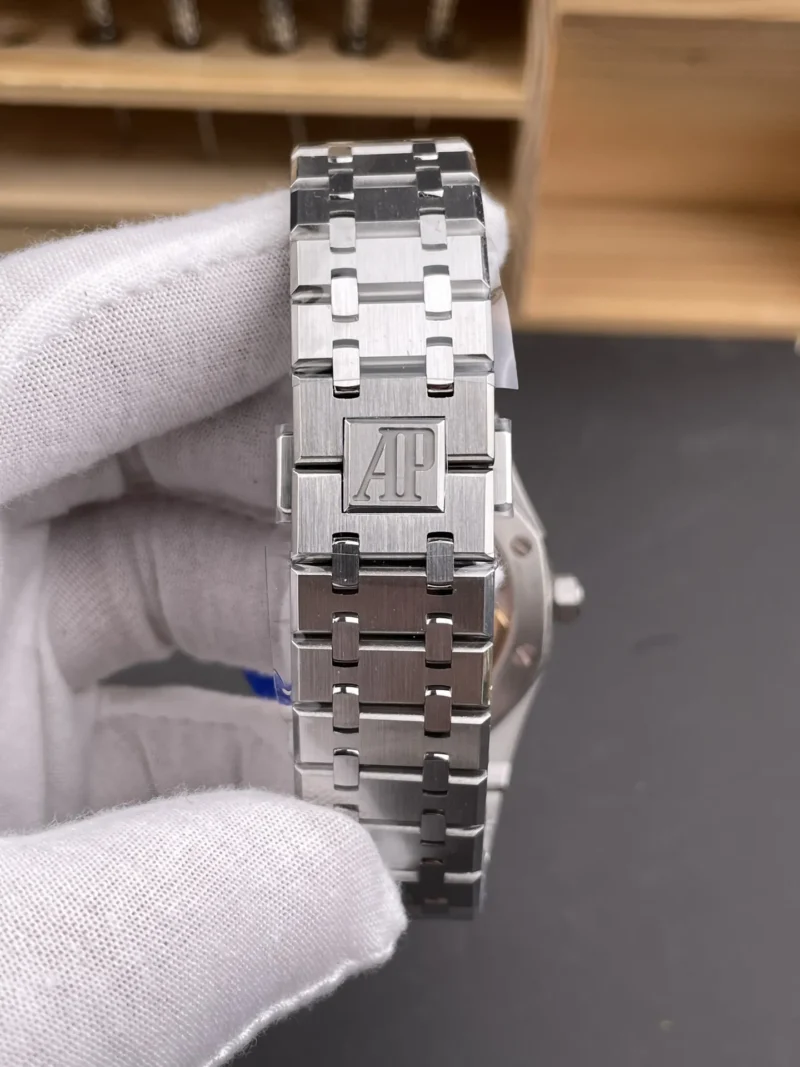 AP Royal Oak 15510 White Dial 41mm