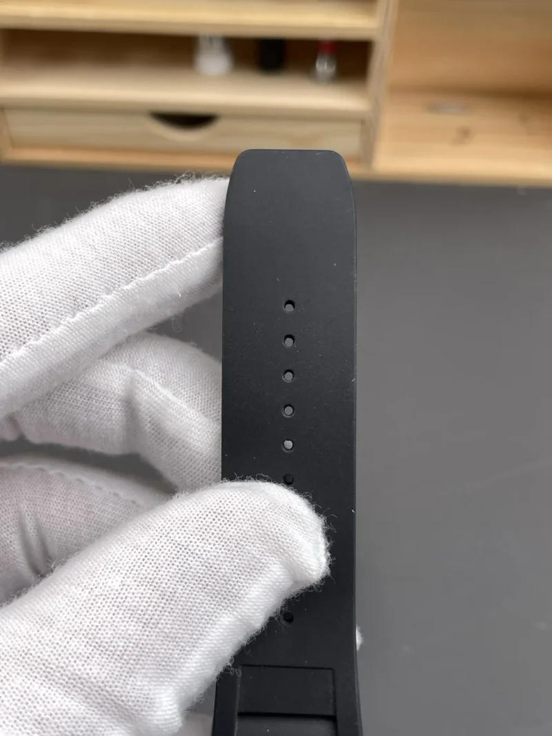 Richard Mille RM 055 Carbon 49.9x42.7mm