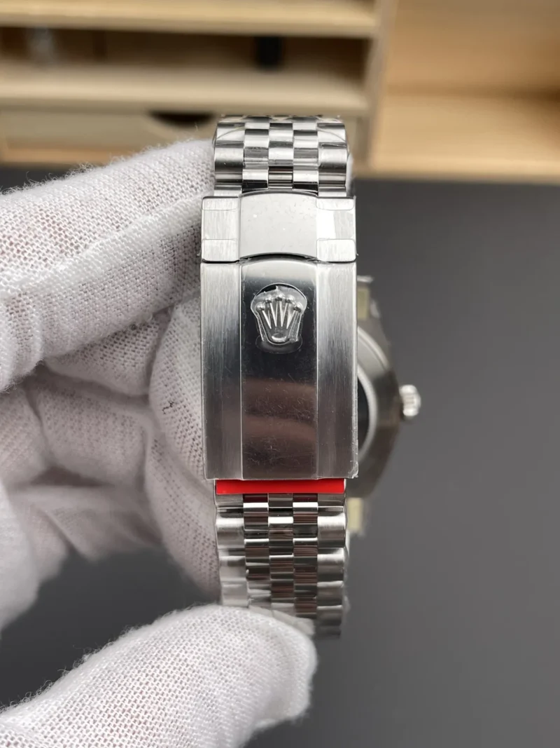Rolex Datejust Mother-of-Pearl 41mm