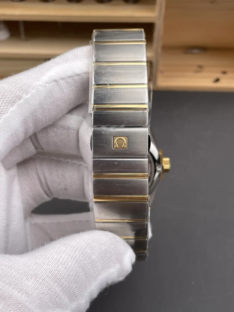 Omega Constellation Two-Tone Ladies 28mm