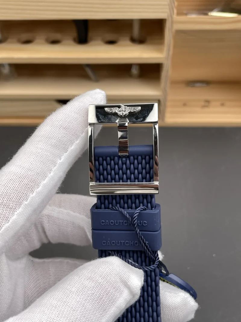 Breitling Superocean Blue Dial 40mm
