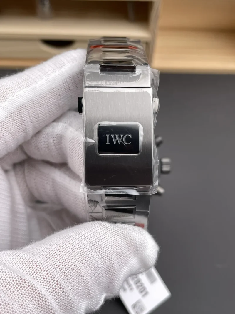 IWC Pilot Ceramic 41mm
