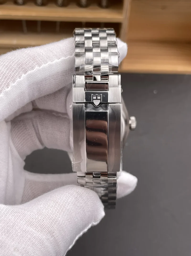 Tudor Black Bay Black Dial 41mm