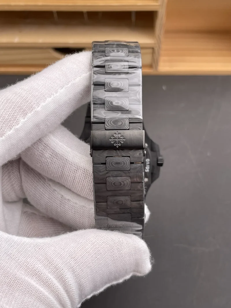 Patek Philippe Nautilus 5711 Carbon Fiber 40mm