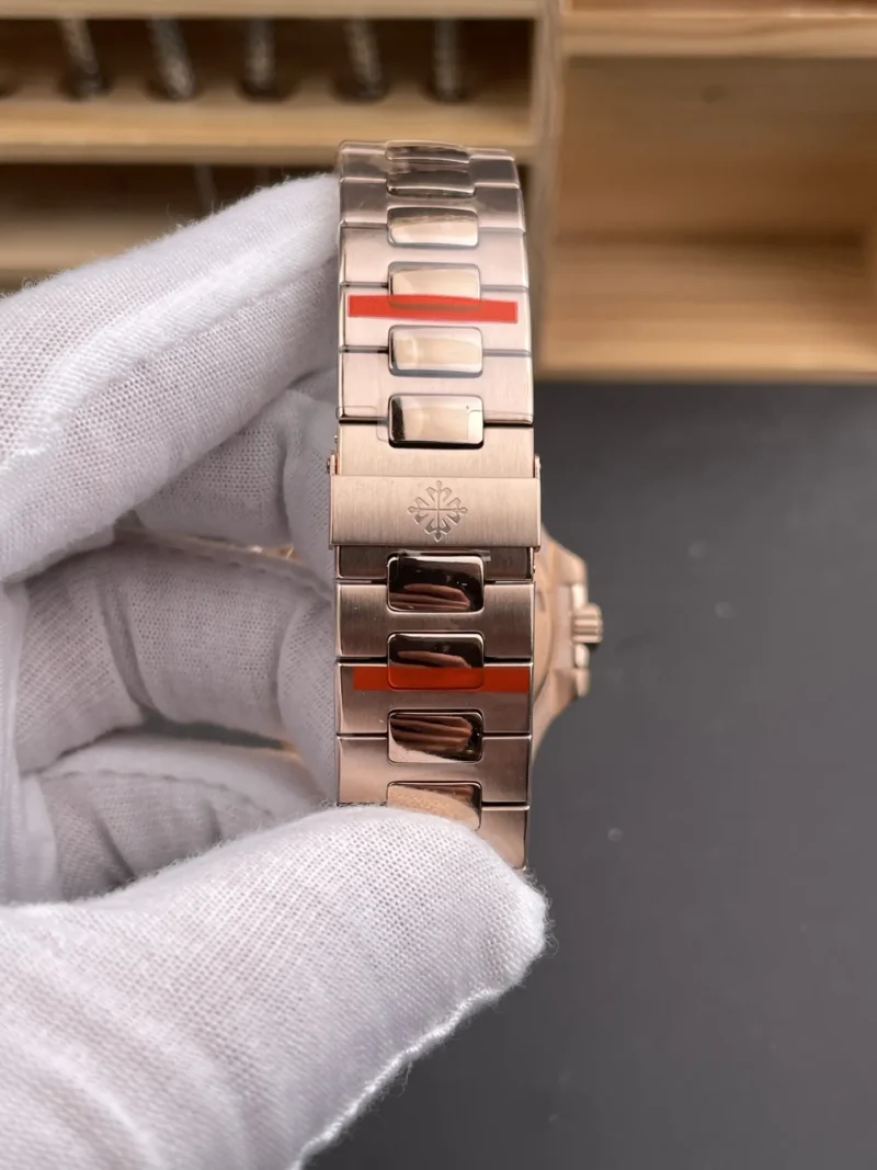 Patek Philippe Nautilus 5711 Rose Gold 40mm