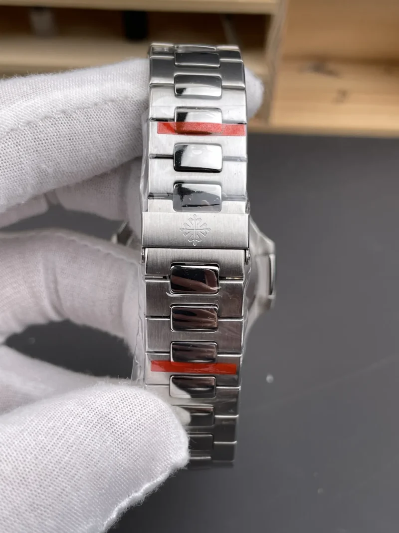 Patek Philippe Nautilus 5711 Baguette Diamond 40mm