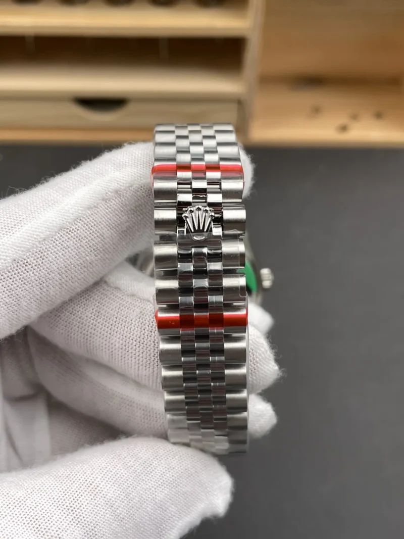 Rolex Datejust Mother-of-Pearl Ladies 31mm