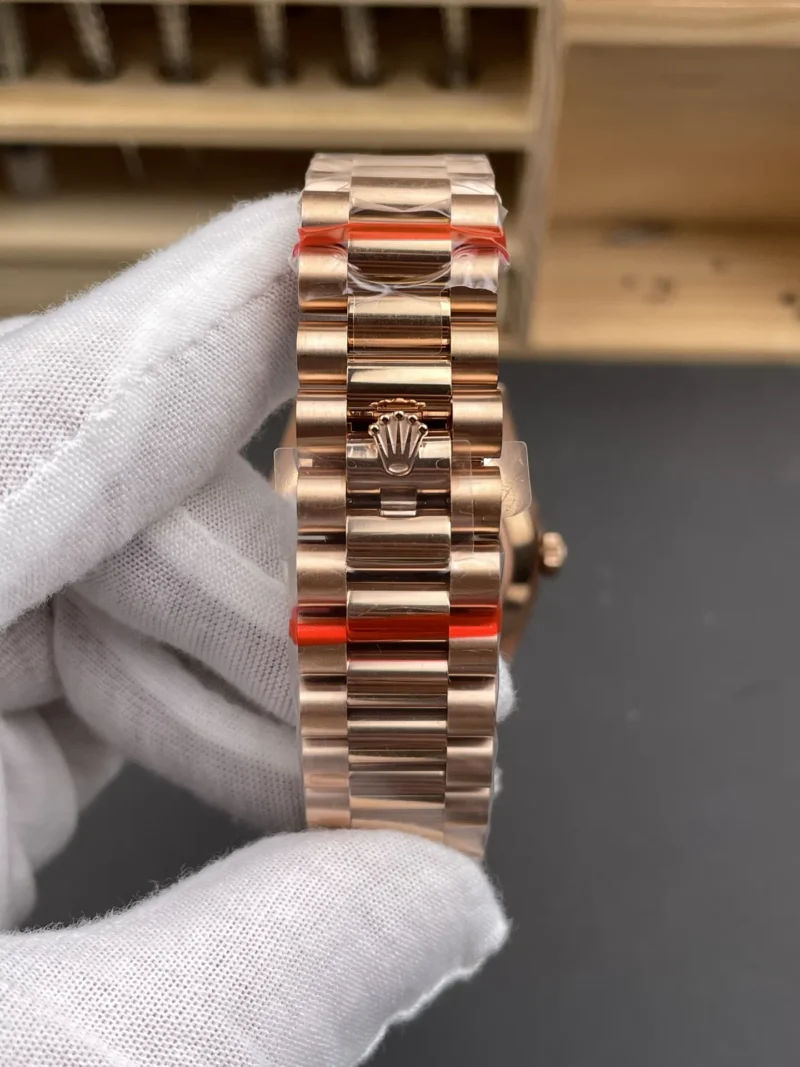 Rolex Day-Date Coffee Baguette Diamond 40mm