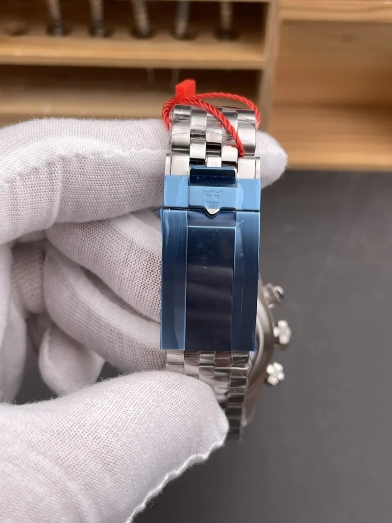 Tudor Black Bay Tiffany Blue 41mm