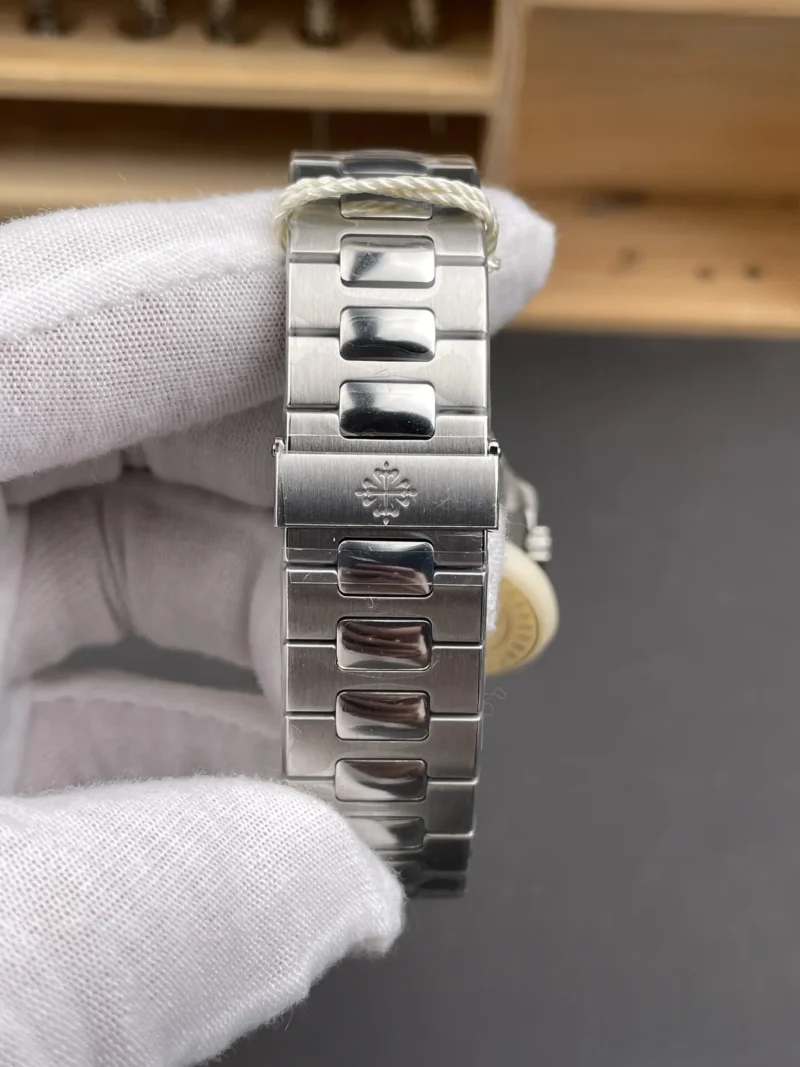 Patek Philippe Nautilus Blue Dial 40mm
