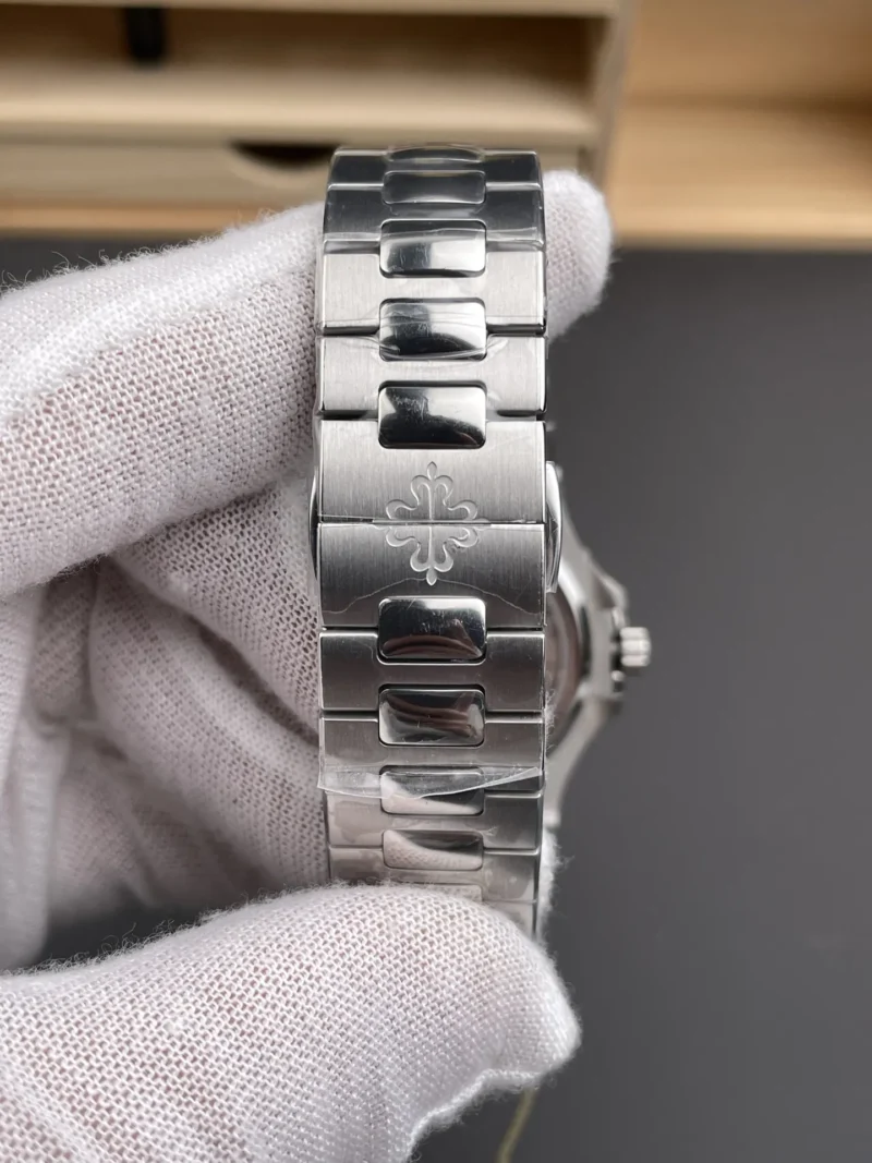 Patek Philippe Nautilus Blue Dial 40mm