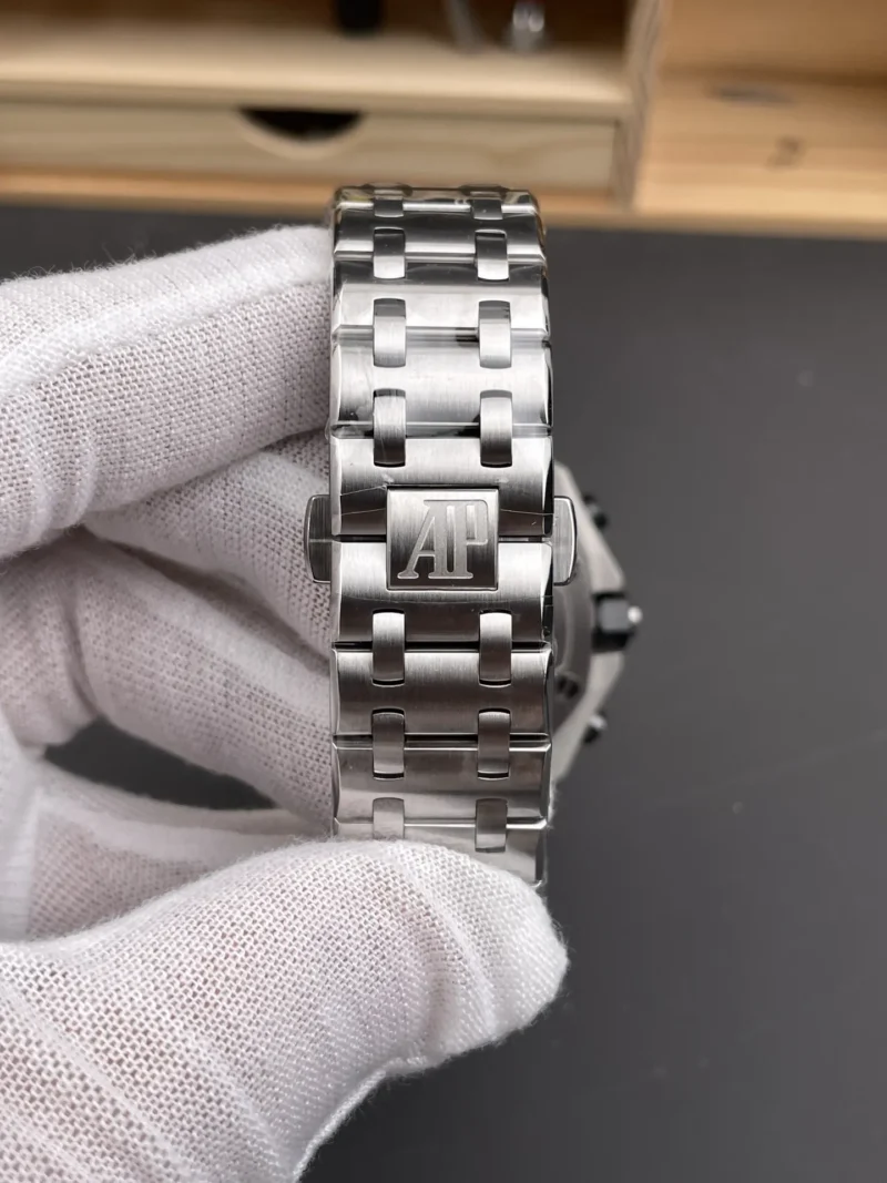 AP Royal Oak 26470 Steel Bracelet 44mm