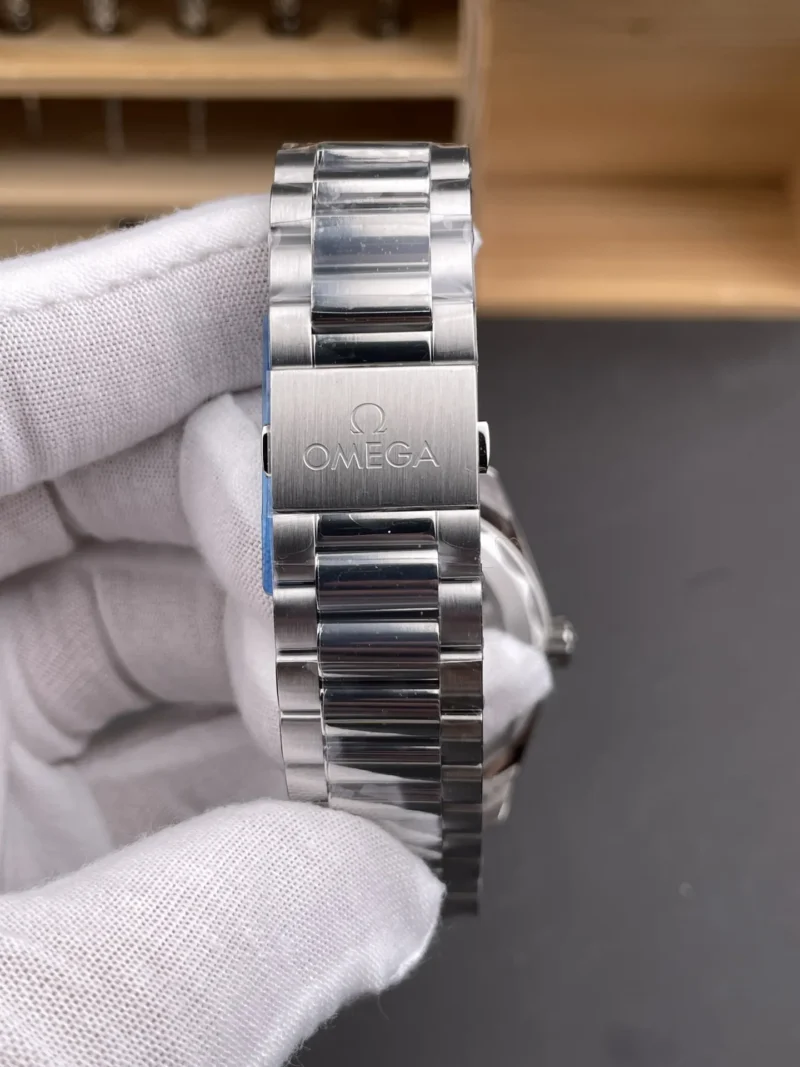 Omega Seamaster Black 38mm