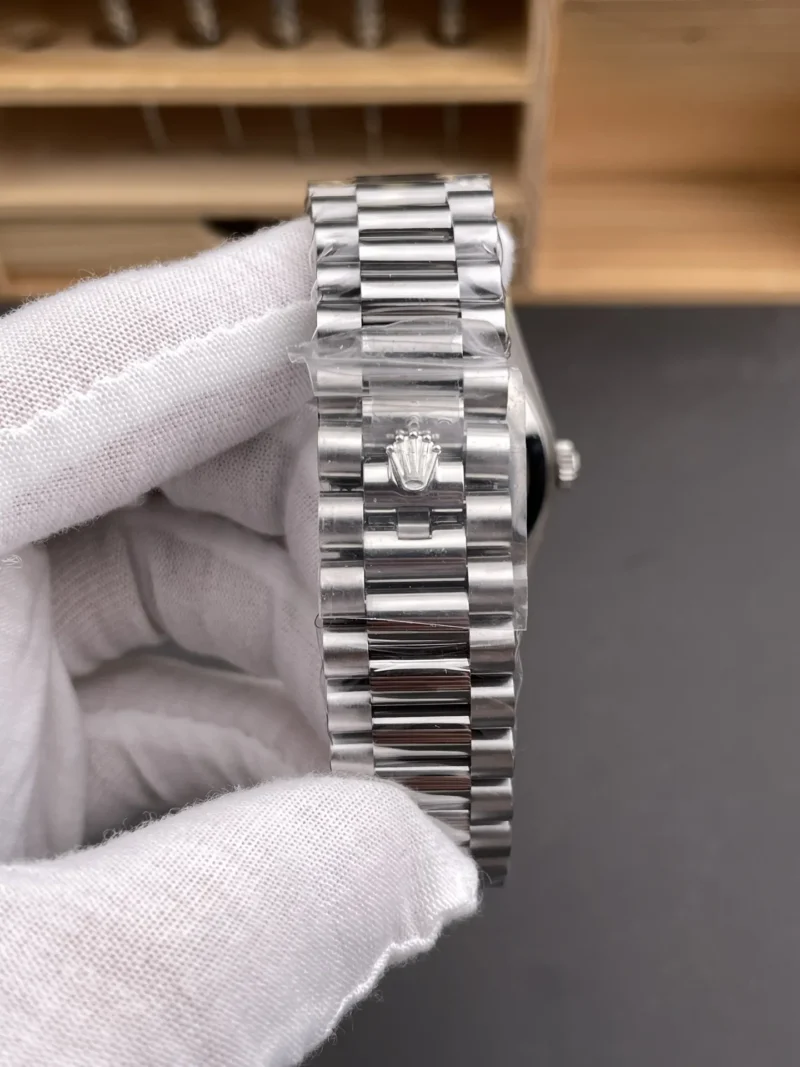 Rolex Day-Date Gradient Blue 40mm