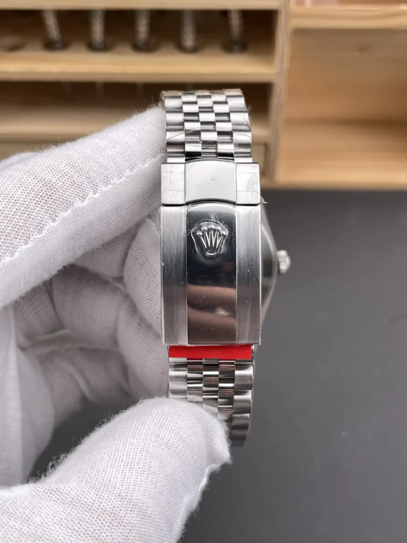 Rolex Datejust Silver Dial 41mm