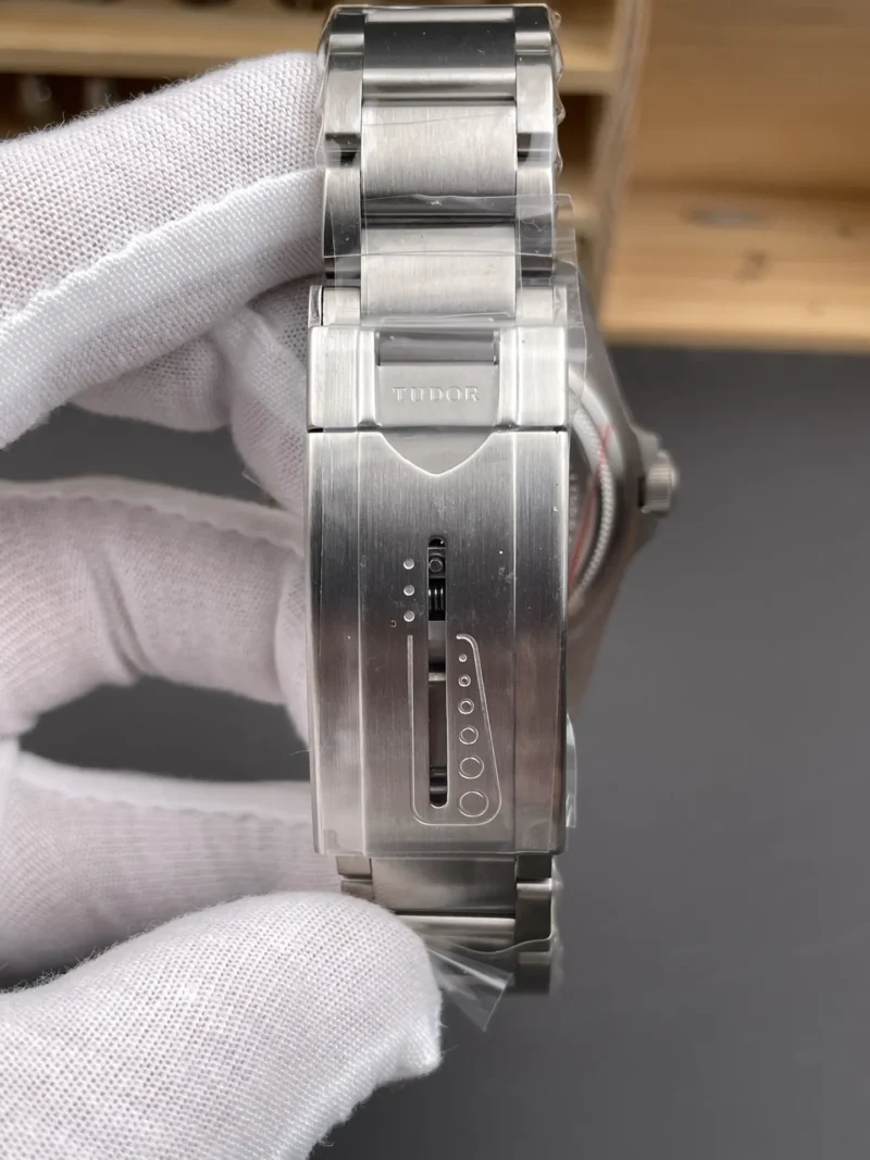 Tudor Pelagos Titanium 42mm
