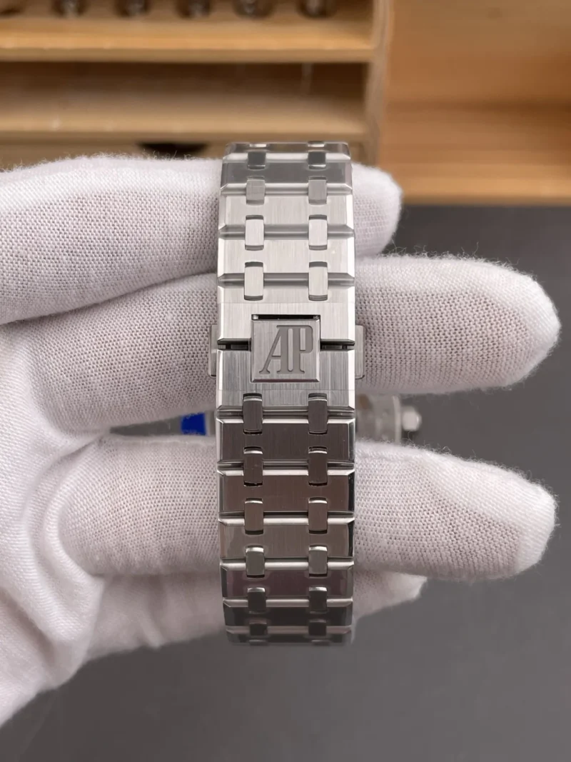 AP Royal Oak 15510 Ice Blue 41mm