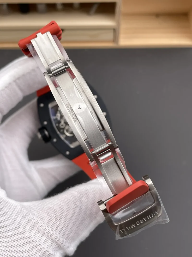 Richard Mille RM 055 49.9x42.07mm