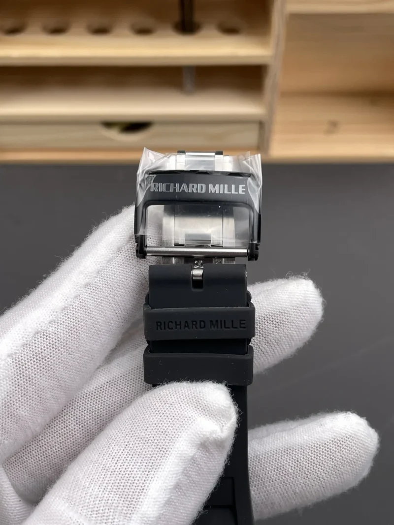 Richard Mille RM35-01 Carbon Fiber 51x42mm