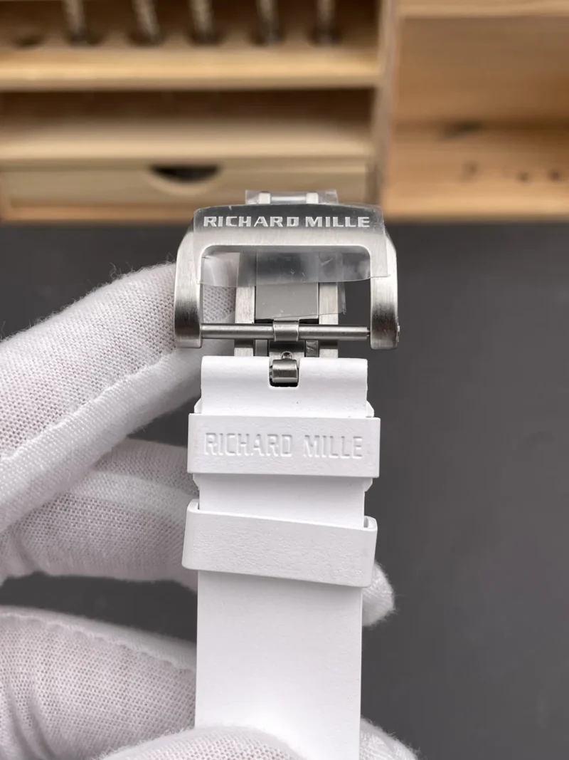 Richard Mille RM35-03 RMAL2 Carbon Fiber 50x43.2mm