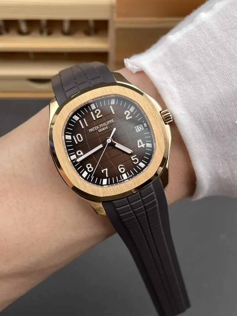 Patek Philippe Aquanaut 5167 Coffee Brown 40mm