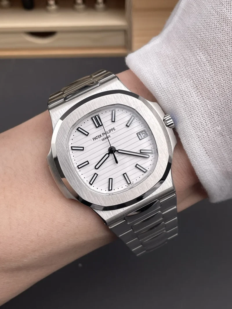 Patek Philippe Nautilus 5711 White 40mm