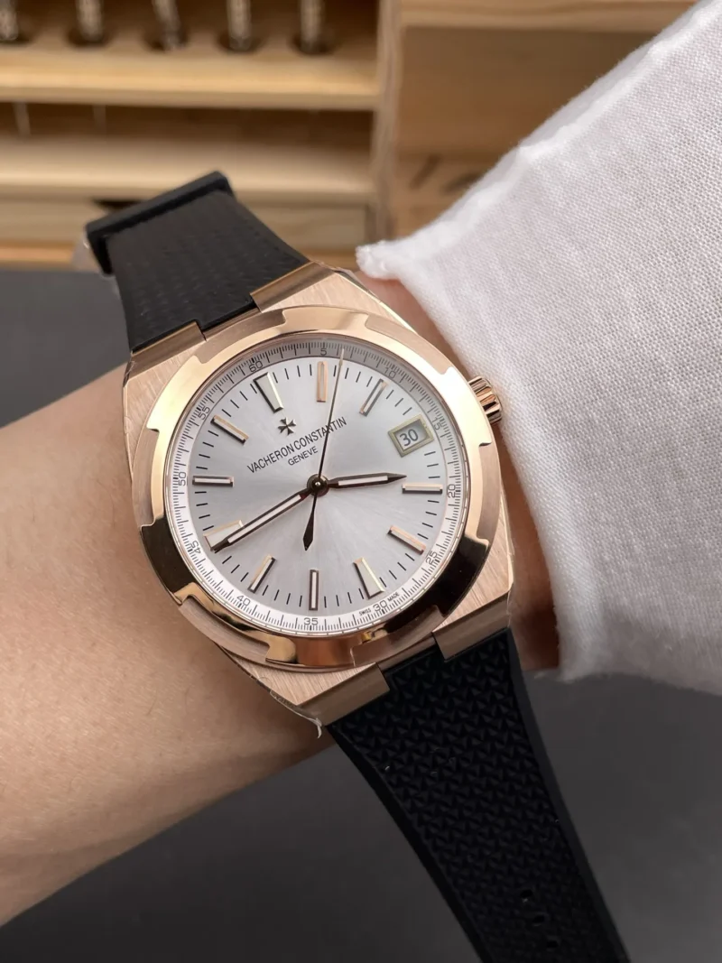 Vacheron Constantin Overseas 4500 Silver Dial 41mm